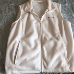 Columbia fleece vest.